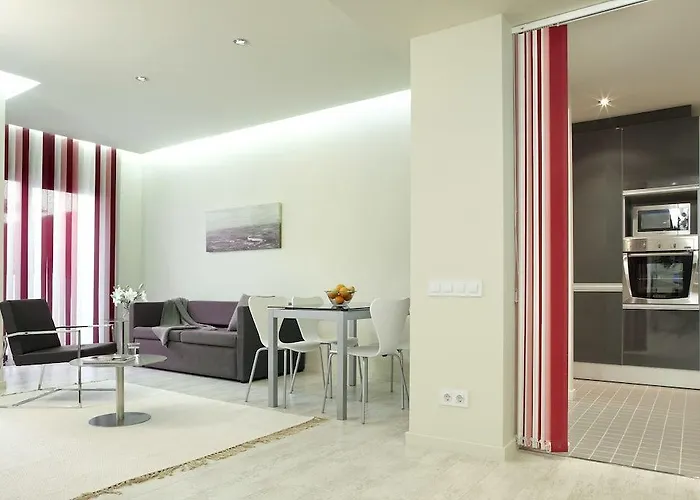 Limehome Rector Triado فندق برشلونة