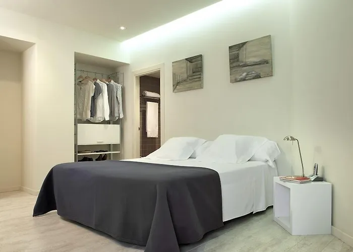 فندق Limehome Rector Triado